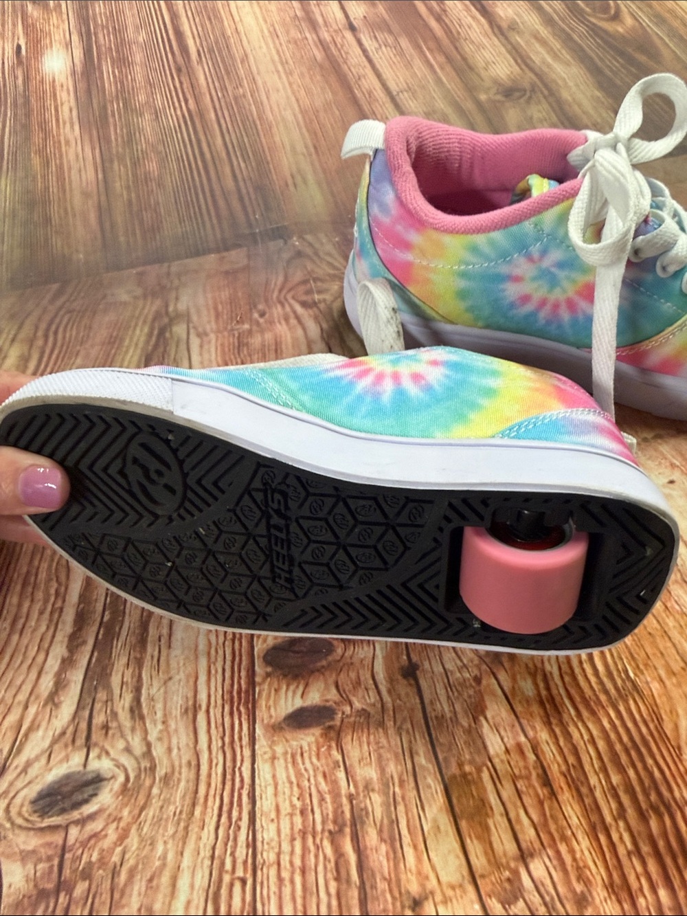 Heelys Kids Tie-Dye Lace-Up Skate Sneakers - Pink, Blue, Yellow